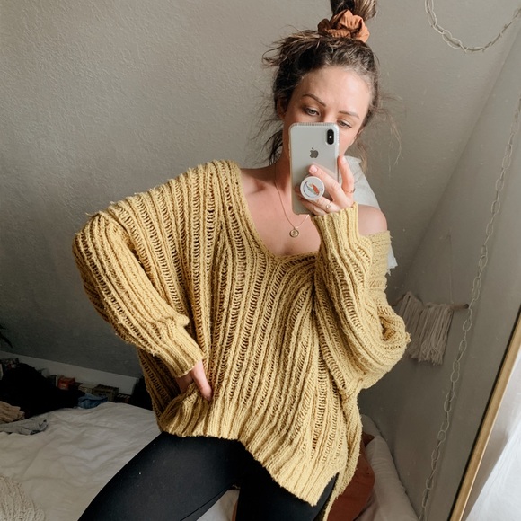 Free People Sweaters - Reserved Bundle 🧡